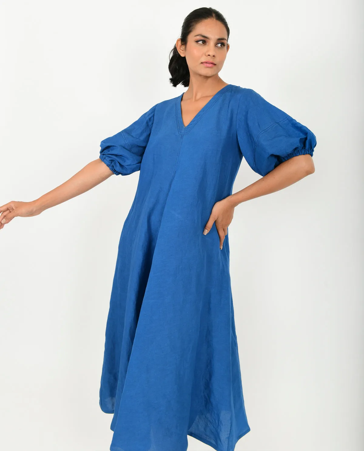 CLASSIC BLUE LINEN DRESS