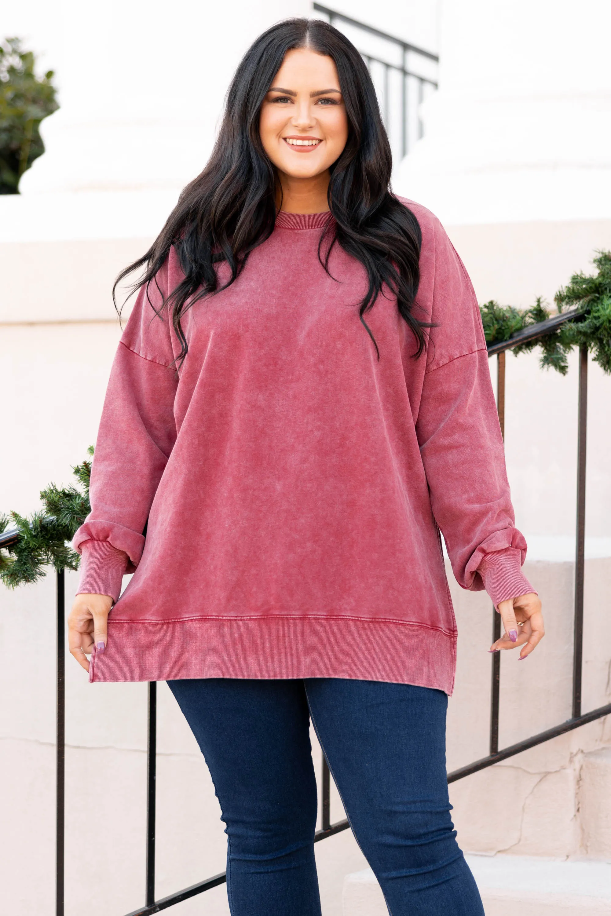 Cozy Pullover, Wine