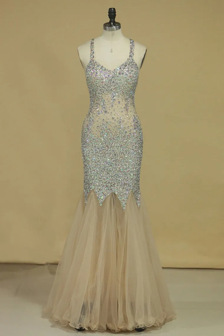 Halter Prom Dresses Mermaid Tulle With Beading Floor Length