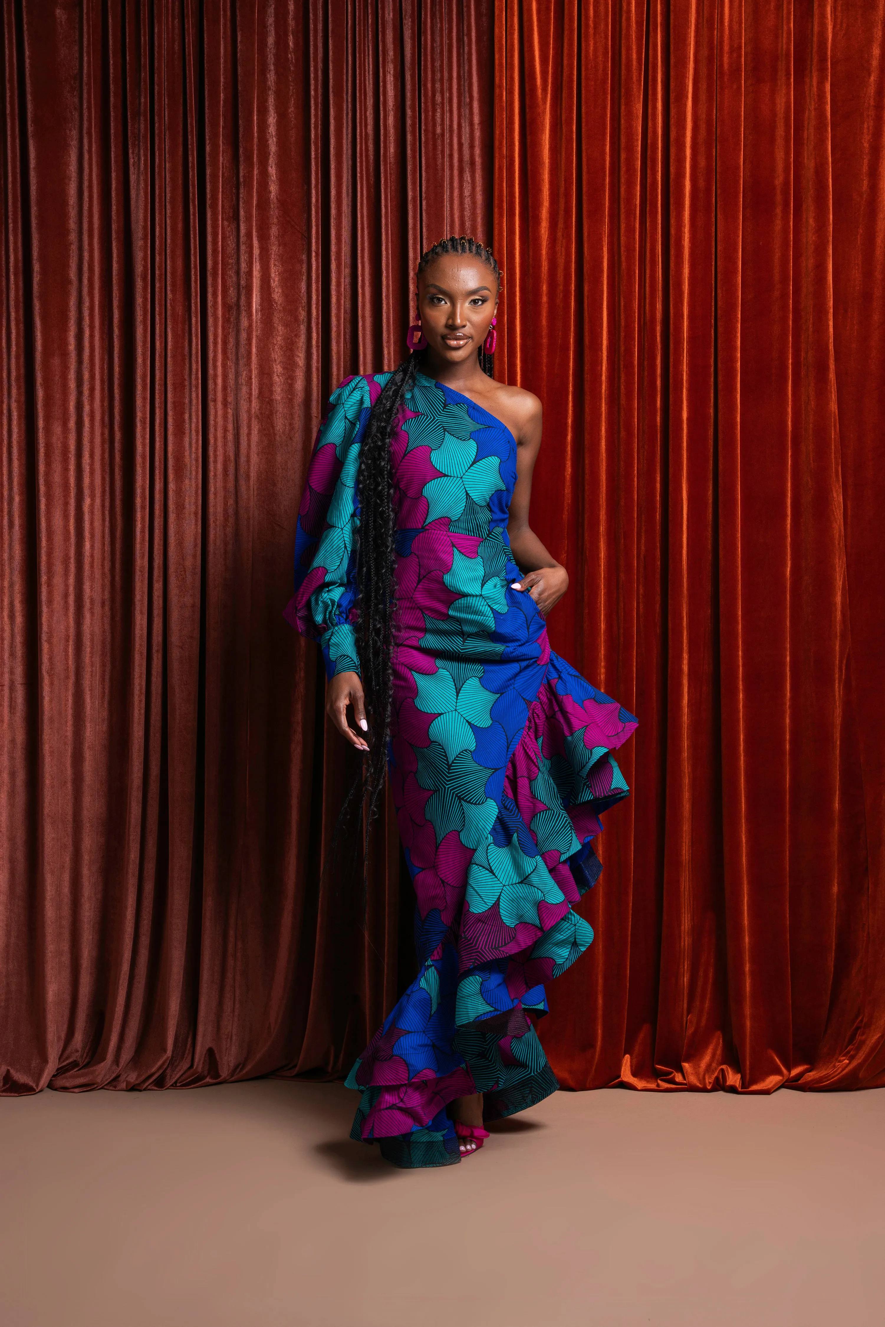 ZURI One-sleeve Ruffle African Print Hi-low Dress